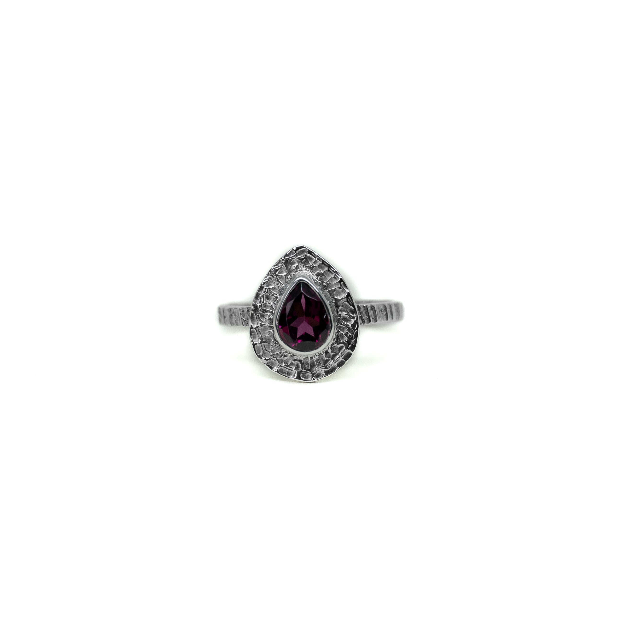 THEIA RING - Rhodolite