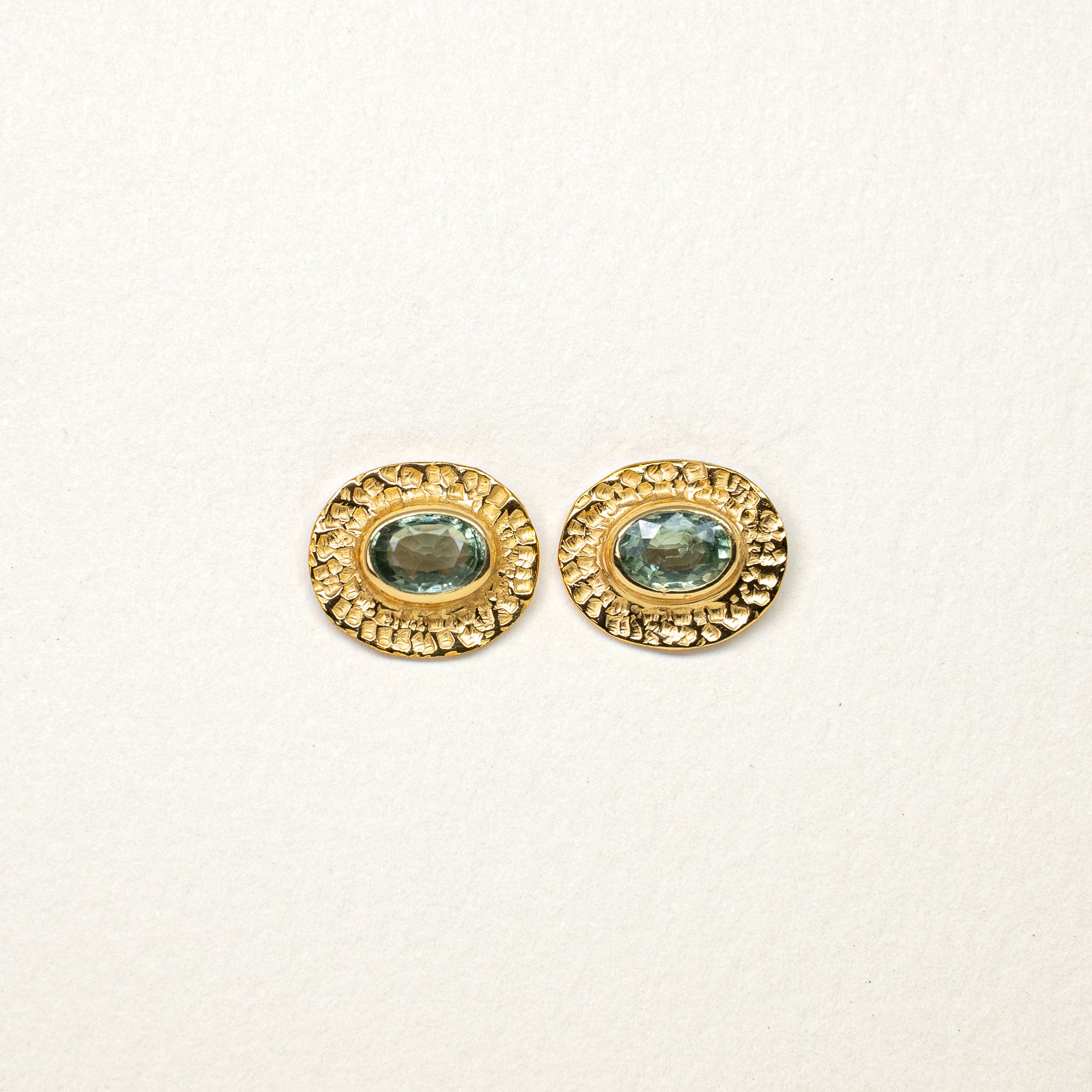 SAPPHIRE STUDS