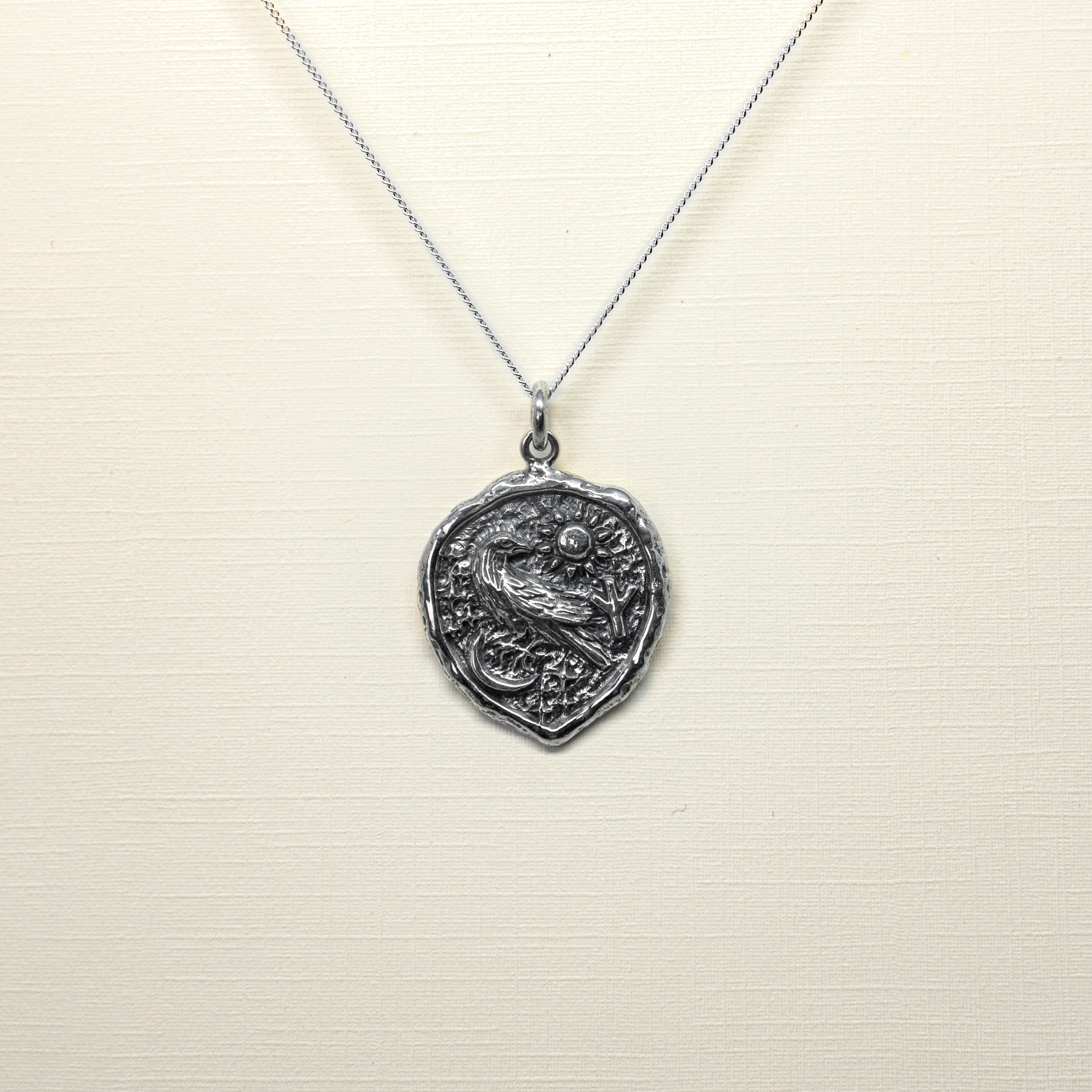 RAVEN PENDANT