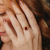 VELOURIA RING - Corundum Ruby