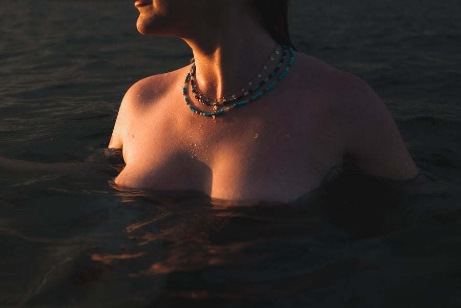 SIREN - MULTI BLUE NECKLACE
