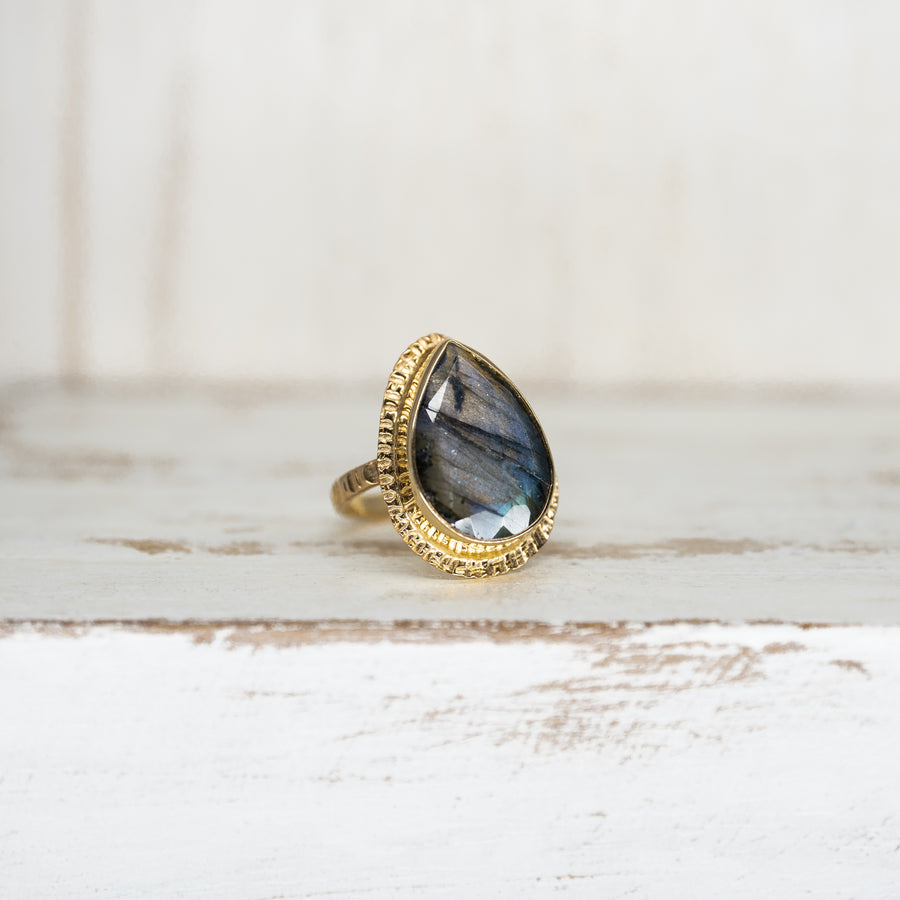 LABRADORITE GOLD RING - Size 5