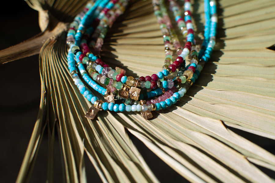 SIREN - MULTI CRYSTAL NECKLACE